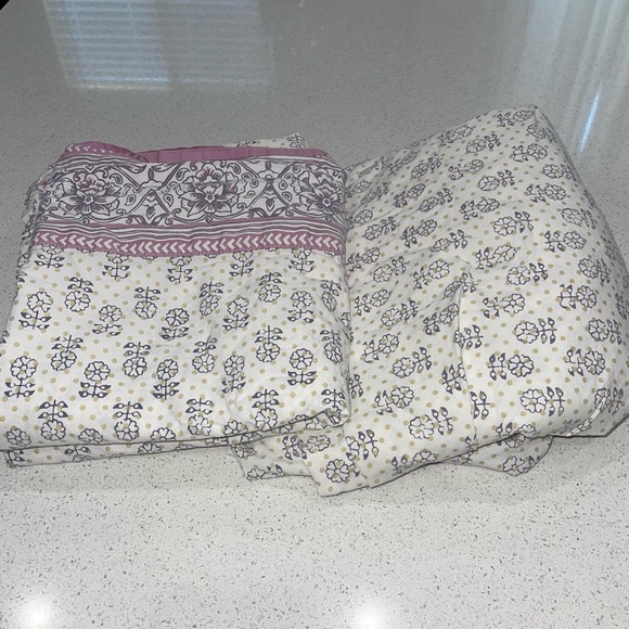 Pottery Barn Teen Metallic Muse fitted and flat sheet - SOLD ON MERCARI - Picture 2 of 7